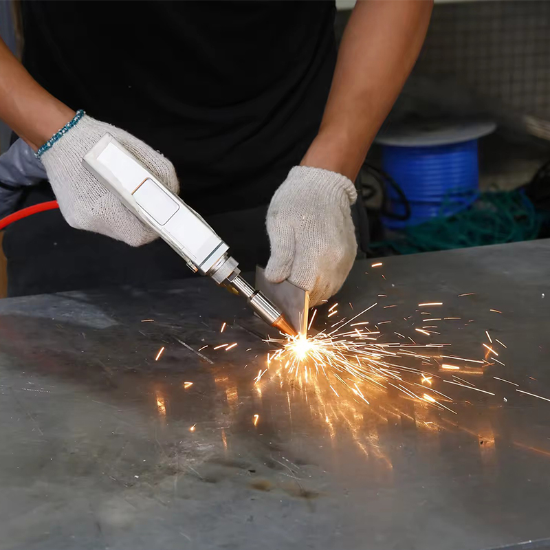 Industrial Laser Welding - Machine de soudage laser portative multifonction